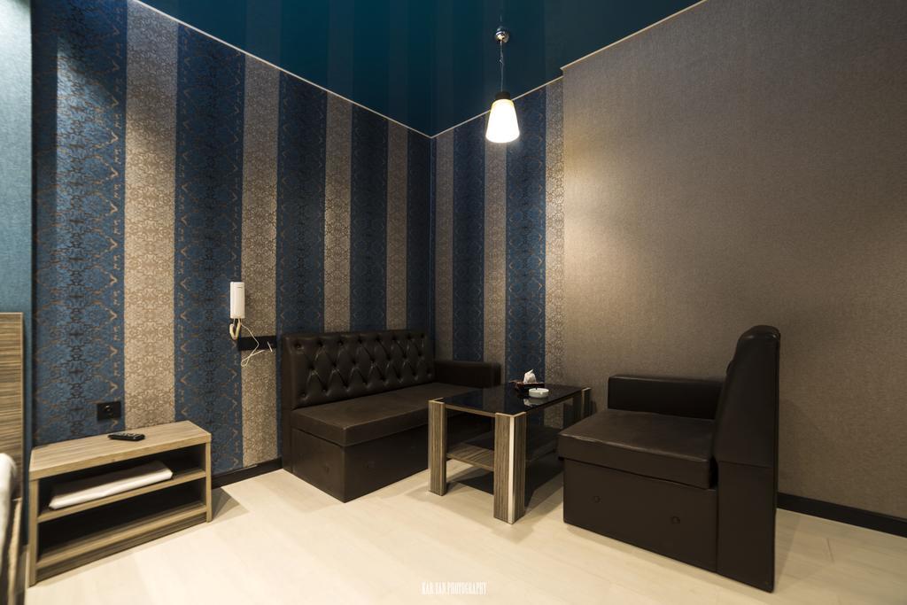 Voyage Hotel Jerevan Rum bild
