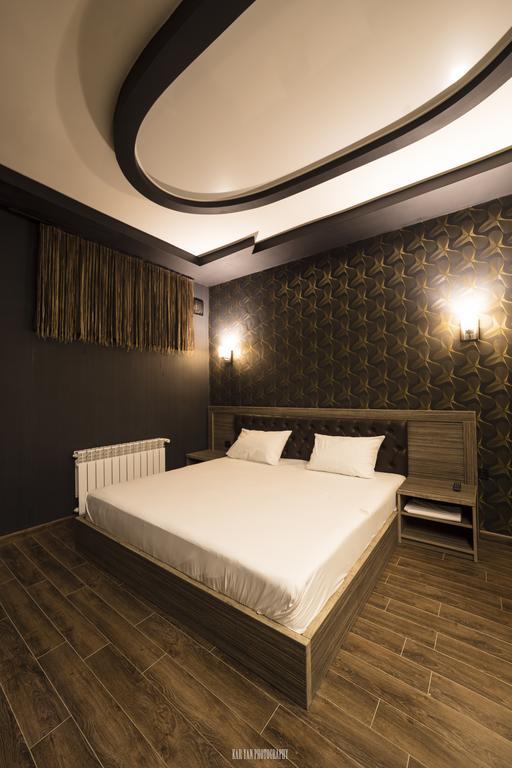 Voyage Hotel Jerevan Rum bild
