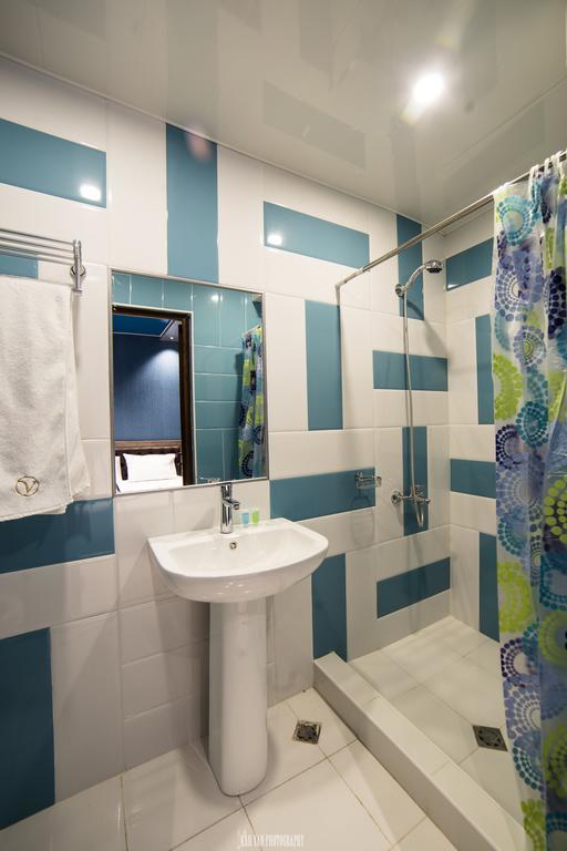 Voyage Hotel Jerevan Rum bild