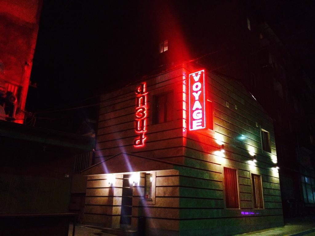 Voyage Hotel Jerevan Exteriör bild